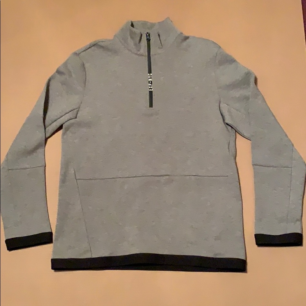 Men’s express 1/2 zip sweater gray size medium